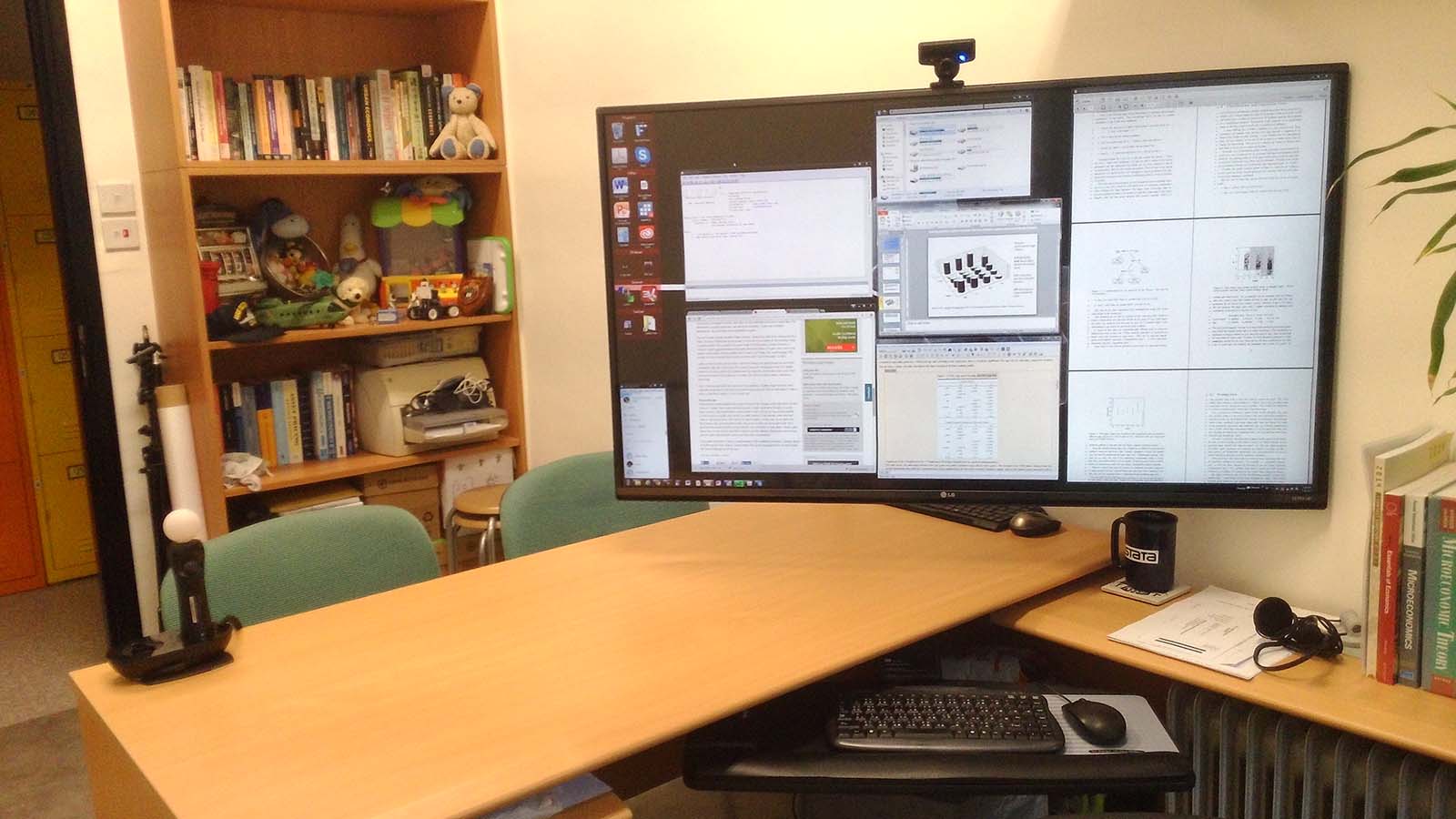 Setting up a LargeFormat 4K Office Monitor